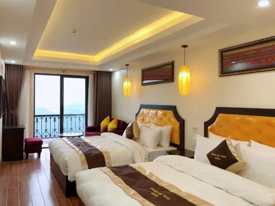 带阳台家庭套房 — Muong Hoa View Hotel